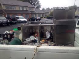 Best Carpet Removal and Disposal  in Lynnville, IN